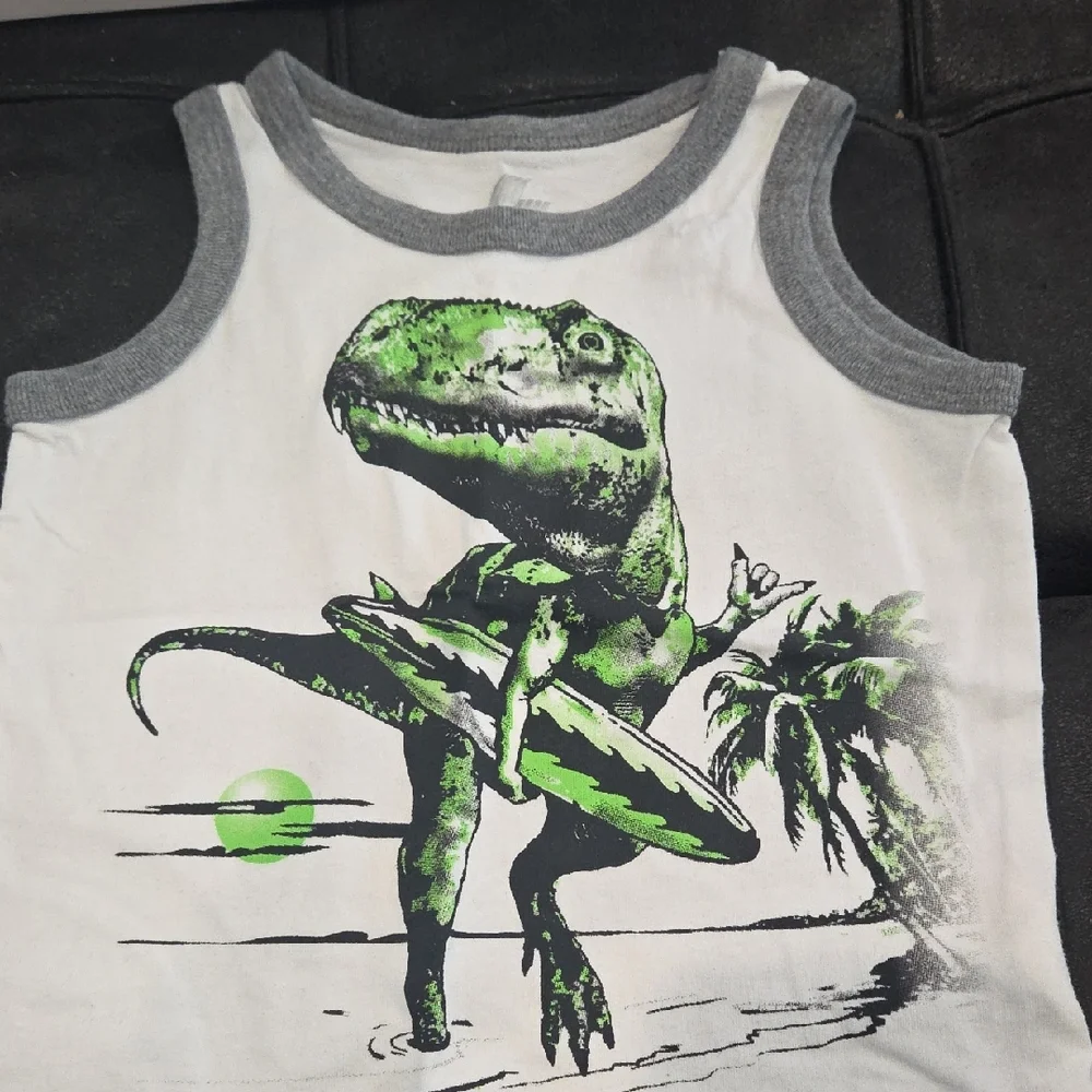 Place Sport Gray Athletic Shorts & DINO Tank